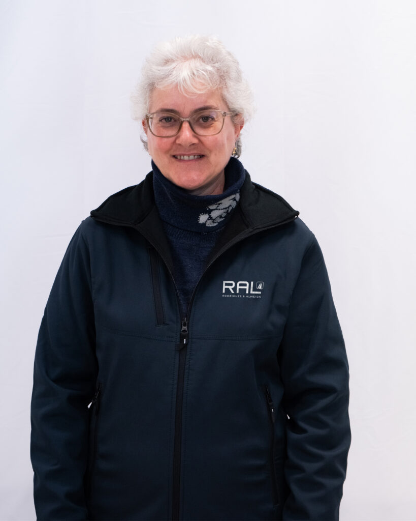 Maria do Carmo, Assistente Administrativa na RAL – Rodrigues & Almeida